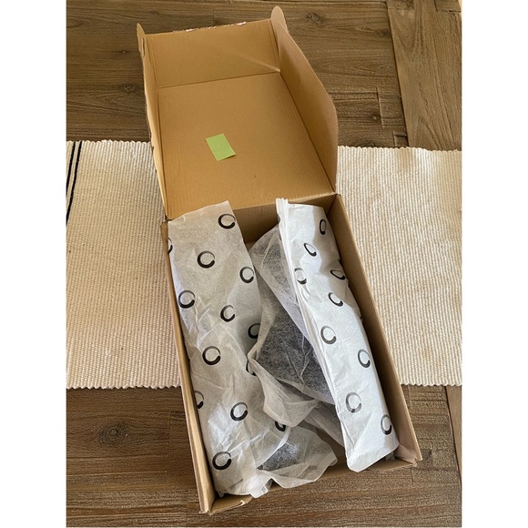 Journee Collection | Adelaide Chunky Heels - Picture 10 of 13